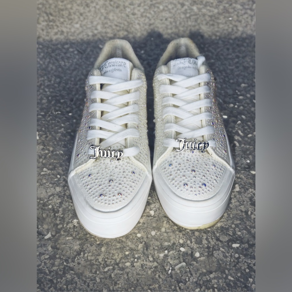 Juicy Couture White Rhinestone Sneakers Size 7 Brand New Protective Sole